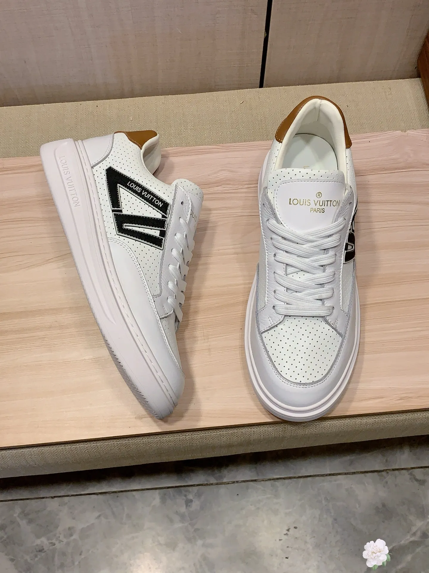 Men's Men's Shoes 💰420💰💰🎩🎩[Lightning][Lightning] "Lv*" The latest and most popular casual shoes, top brands [Seduce] Luxury ~ Purchasing Agency, Top ~ Quality. [Strong] The upper is made of imported breathable cowhide with material ➕ breathable sheepskin feet (•) and fine workmanship. Original stylish and stylish soft rubber wear-resistant and non-slip outsole, light and comfortable on the feet, the real thing looks better when taken in real life, 413: code: 38-44, 6️⃣ colors selected